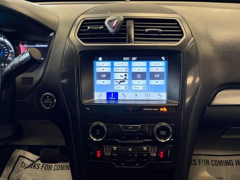 Used 2019 Ford Explorer XLT w/ Equipment Group 202A image 21