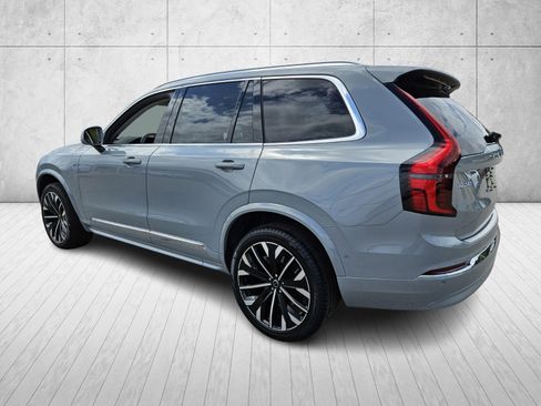 New 2026 Volvo XC90 B6 Ultra w/ Protection Package Premier image 5