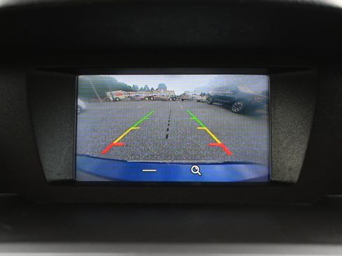 Used 2018 Ford Transit Connect XLT FWD image 22