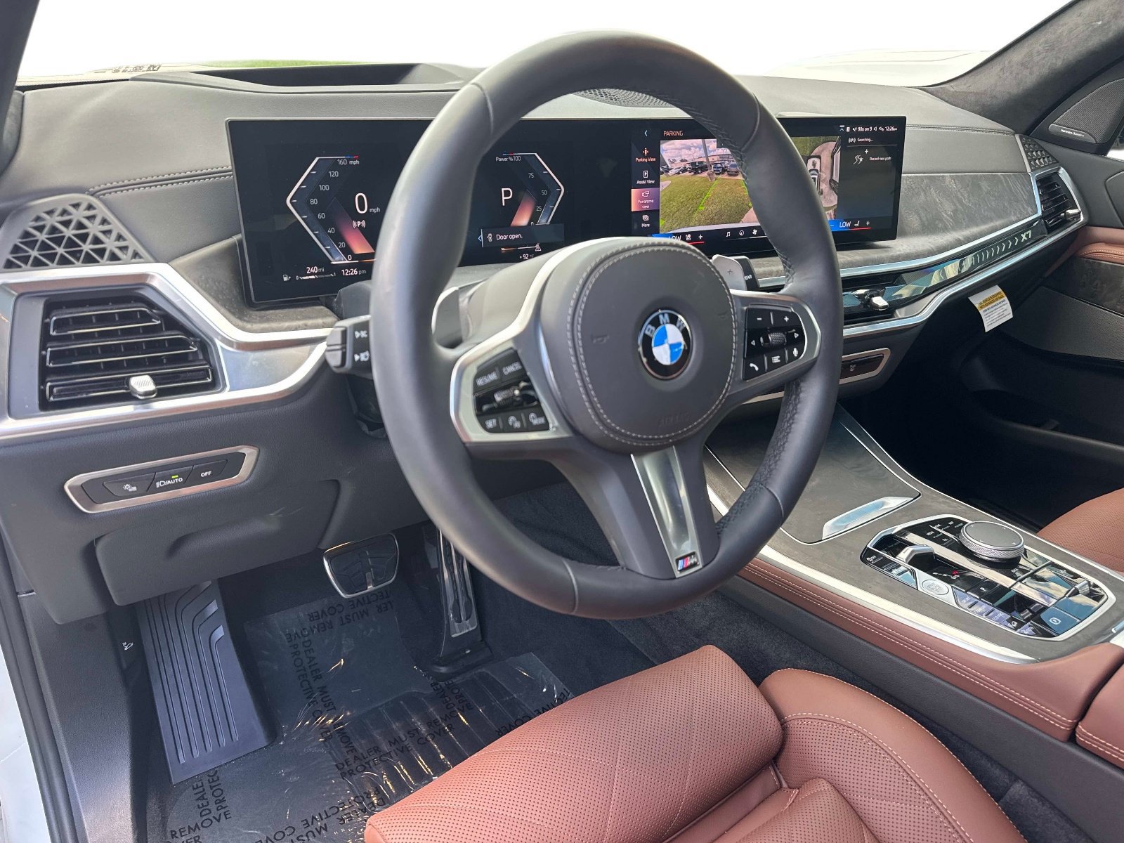 Used 2026 BMW X7 xDrive40i w/ M Sport Package AWD/4WD image 19