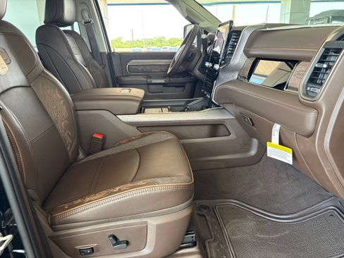 New 2026 RAM 3500 Longhorn AWD/4WD image 21