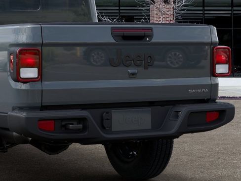 New 2026 Jeep Gladiator Sport AWD/4WD image 13