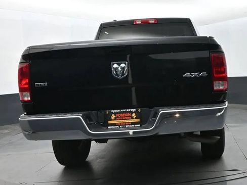 Used 2024 RAM 1500 Classic SLT AWD/4WD image 8