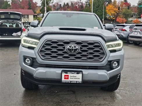 Certified 2021 Toyota Tacoma TRD Sport image 2