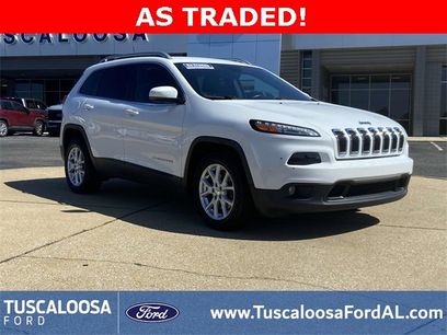 Used 2017 Jeep Cherokee Latitude w/ Comfort/Convenience Group