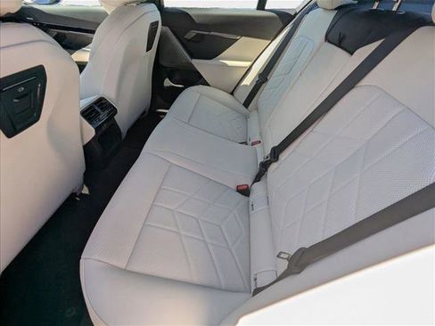Used 2026 BMW 530i w/ Premium Package RWD image 15