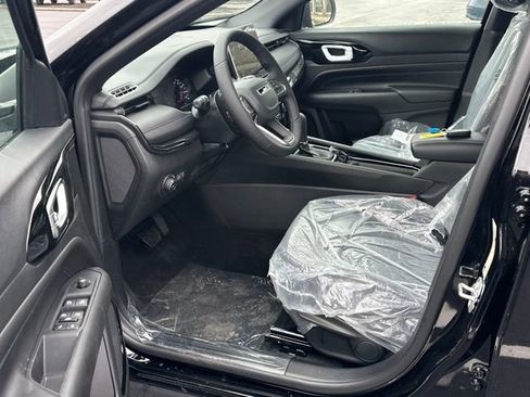 New 2026 Jeep Compass Latitude image 10