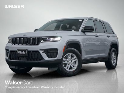 New 2025 Jeep Grand Cherokee Laredo