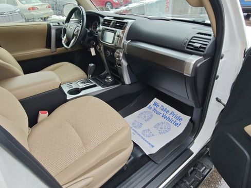 Used 2016 Toyota 4Runner SR5 image 19