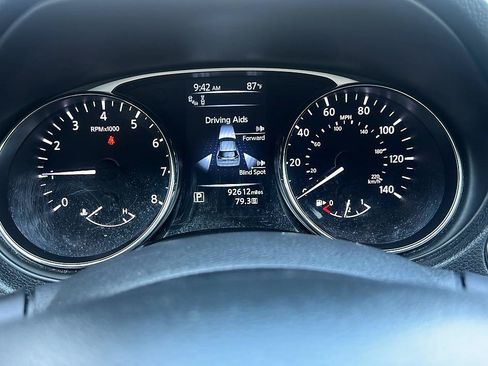 Used 2016 Nissan Rogue SL w/ SL Premium Package FWD image 14