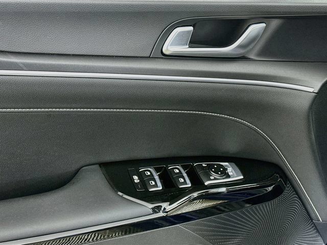 Used 2025 Kia K5 GT-Line FWD image 10