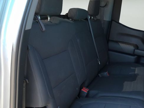 Used 2020 Chevrolet Silverado 1500 Custom w/ Custom Value Package image 28