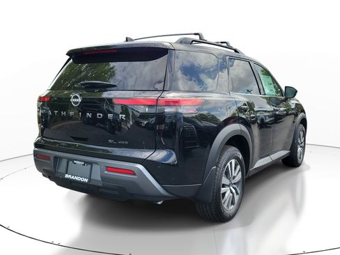 New 2026 Nissan Pathfinder SL AWD/4WD image 7