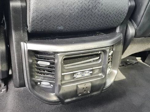 Used 2019 RAM 1500 Laramie image 16