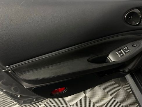Used 2025 Nissan Z Performance w/ Floor Mat Package image 29
