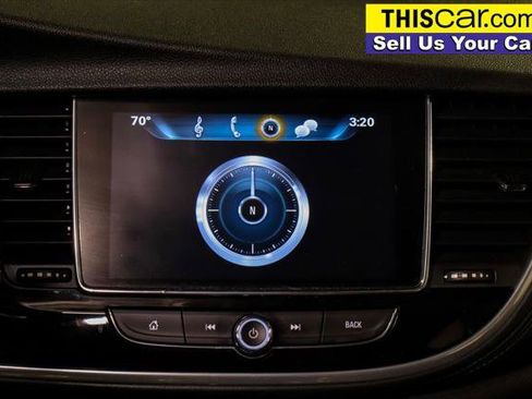 Used 2019 Buick Encore Essence image 12