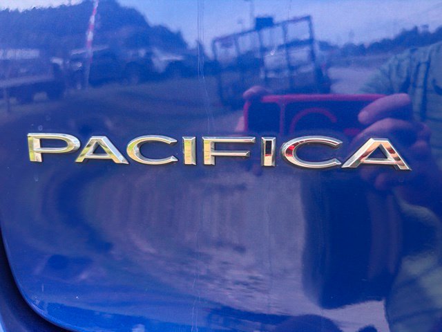 Used 2019 Chrysler Pacifica Limited FWD image 15