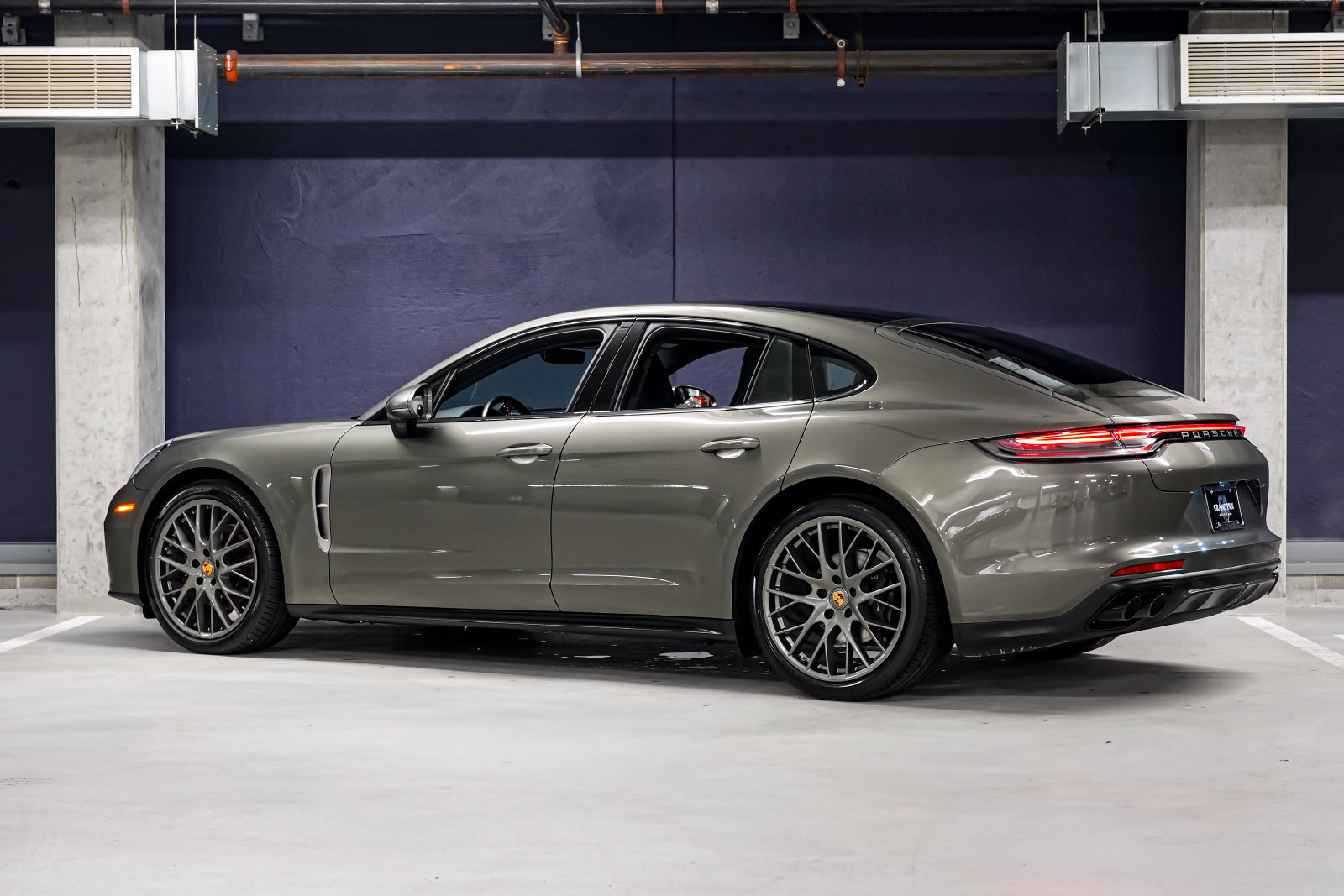 Used 2023 Porsche Panamera Platinum Edition RWD image 8