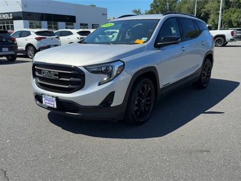 Certified 2021 GMC Terrain SLT w/ Elevation Edition image 4