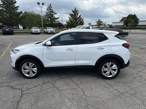 Used 2024 Buick Encore GX Preferred AWD/4WD image 24