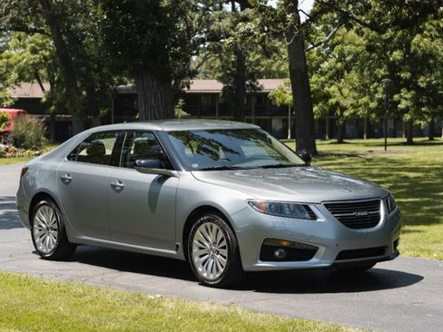 Used 2010 Saab 9-5 Aero AWD/4WD image 13