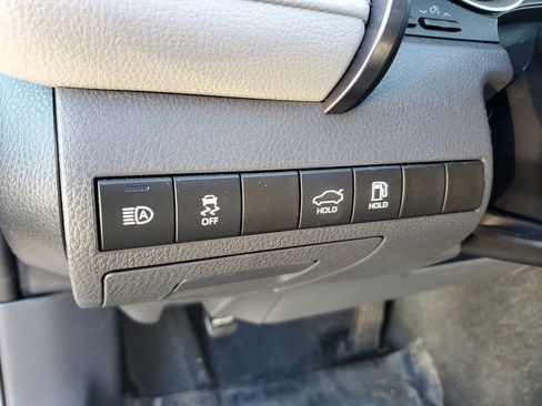 Used 2023 Toyota Camry LE image 15