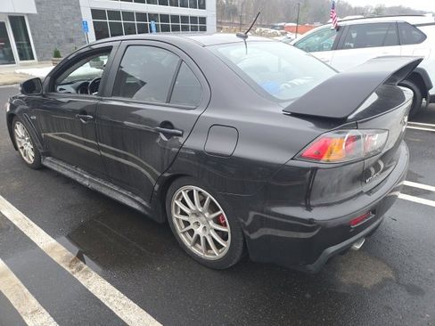 Used 2015 Mitsubishi Lancer Evolution GSR image 18