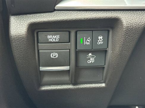 Certified 2018 Acura MDX FWD w/ Technology Package image 32