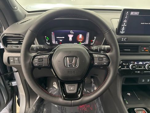 New 2026 Honda Pilot Black Edition image 32