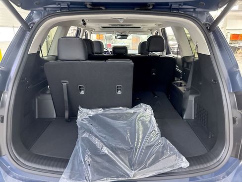 New 2025 Kia Telluride EX image 32
