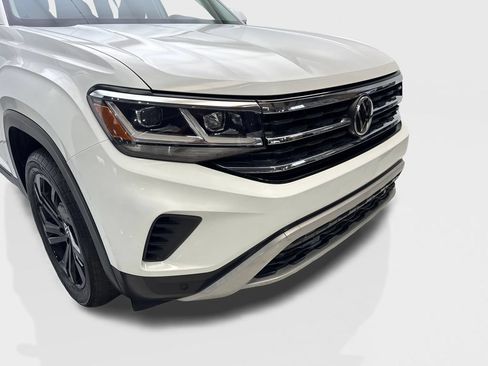 Used 2023 Volkswagen Atlas SE w/ Black Wheel Package FWD image 17
