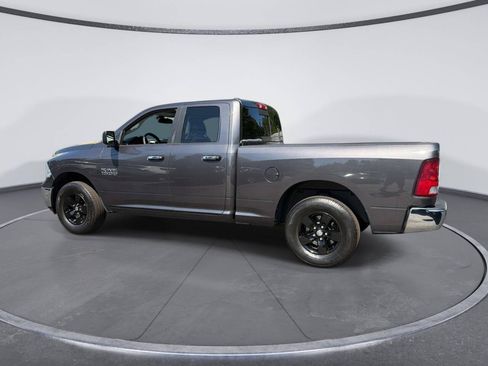 Used 2015 RAM 1500 Classic SLT AWD/4WD image 3