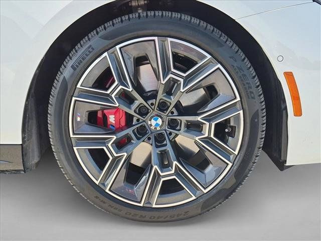 Used 2026 BMW 540i xDrive AWD/4WD image 25