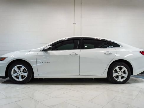 Used 2024 Chevrolet Malibu LS FWD image 31