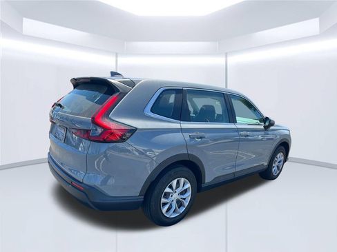 Used 2023 Honda CR-V LX image 5