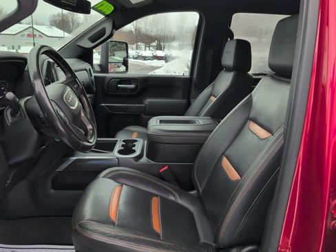 Used 2021 GMC Sierra 2500 AT4 w/ AT4 Preferred Package image 13