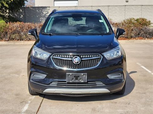 Used 2019 Buick Encore Preferred image 2