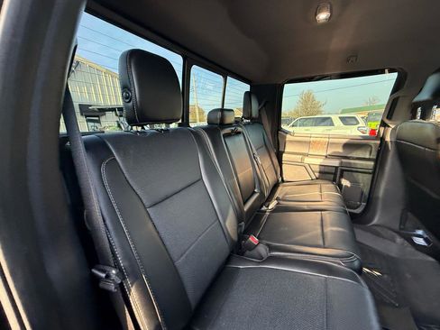 Used 2017 Ford F450 Lariat w/ Chrome Package image 37