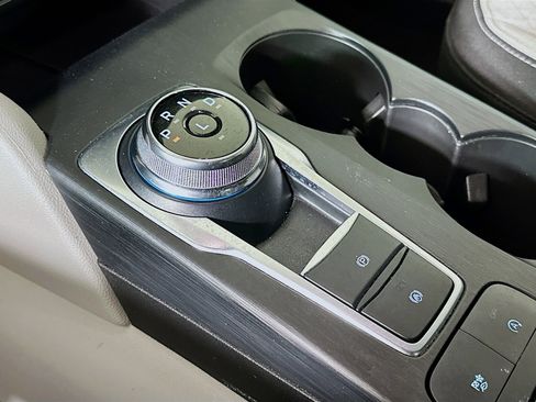 Used 2024 Ford Escape Active image 24