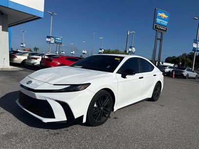 Used 2026 Toyota Camry Hybrid w/ Convenience Package