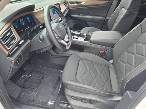 Certified 2026 Volkswagen Atlas SE w/ Panoramic Sunroof Package FWD image 10
