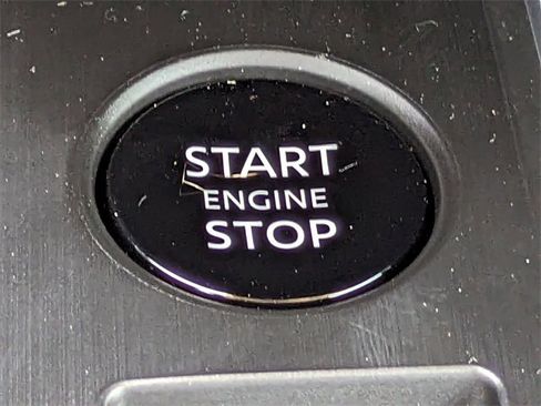 New 2026 Nissan Kicks SV image 28