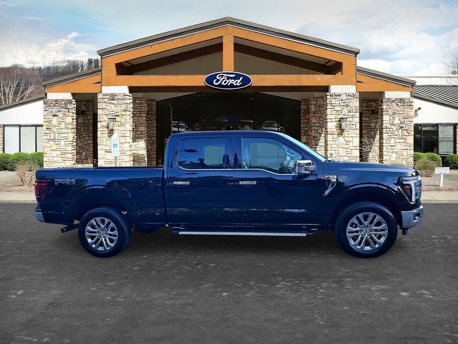 Used 2025 Ford F150 Lariat w/ Equipment Group 502A High AWD/4WD image 4