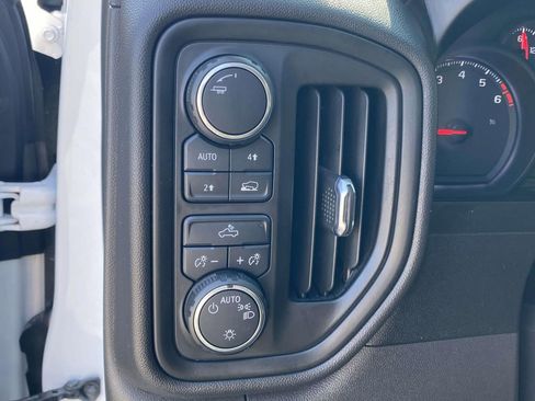 Used 2020 Chevrolet Silverado 1500 W/T w/ WT Value Package AWD/4WD image 18