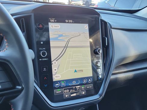 Used 2024 Subaru Crosstrek 2.5i Limited image 31