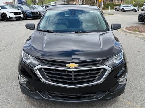 Used 2020 Chevrolet Equinox LS image 2