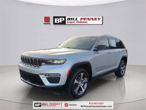 Used 2023 Jeep Grand Cherokee Limited w/ Luxury Tech Group II image 1