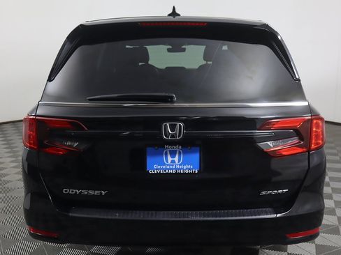 Used 2023 Honda Odyssey Sport image 12