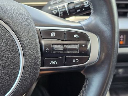 Certified 2023 Kia Sportage EX FWD image 32