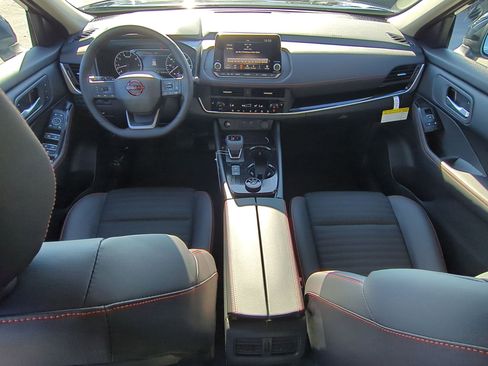 New 2026 Nissan Rogue Rock Creek image 16